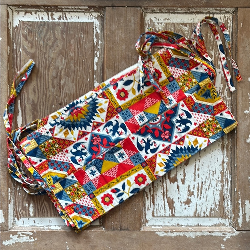 6 Colorful Patchwork Aprons